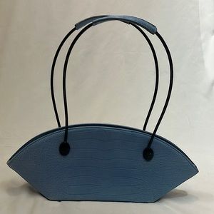 Light blue crocodile print shoulder bag